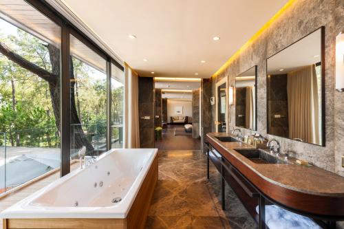 浴室, 里克索斯高級酒店-僅限成人-全包 (Rixos Premium Gocek Adult Only - All Inclusive) in 戈西克