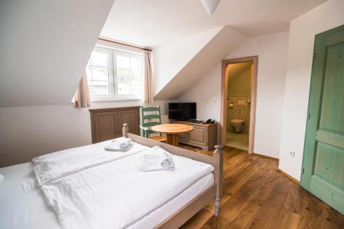 Pension Grand Apartments - image 5