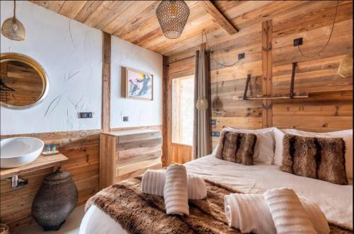 Chalet Le Perchoir, Spa, Sauna, sur les pistes in Villard Rekulas