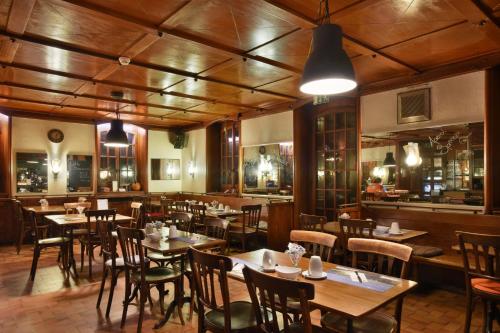 restavracija, Hotel de l'Aigle in Val-De-Travers