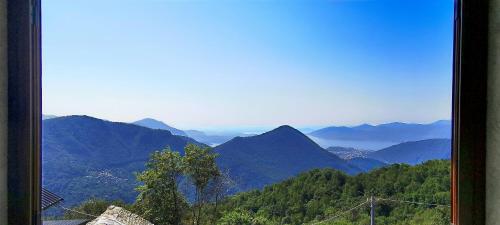 Skats, Baita Gabriele con Terrazzo e Vista Lago per 4 Persone in Aurano
