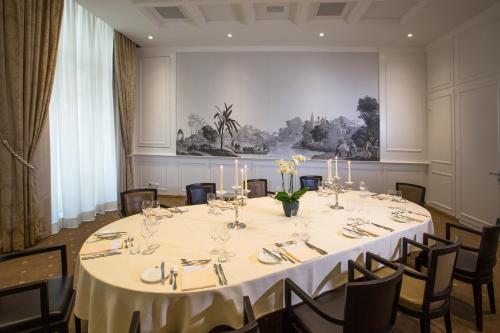 Restaurant, Hotel de la Paix Lausanne in Lausanne