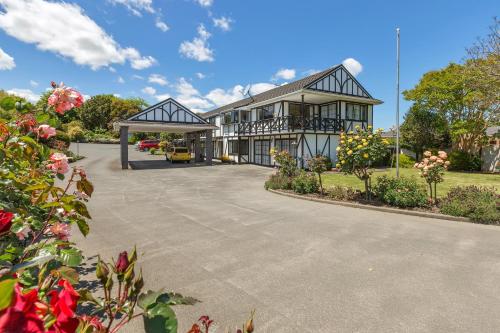 Kingswood Manor Motel - Accommodation - Whangarei