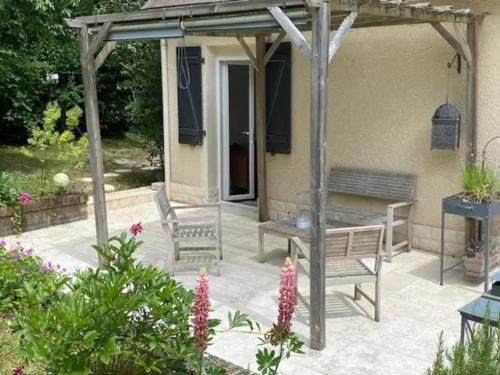 Seadmed, Studio calme et élégant à la campagne (Studio calme et elegant a la campagne) in Montfort-l'Amaury