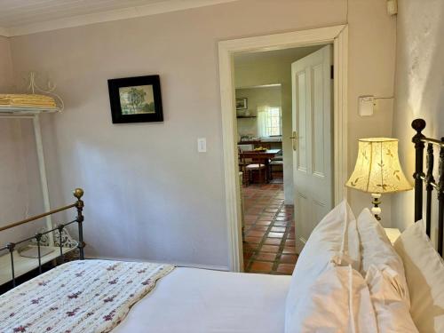 2 bedrooms, 6 beds