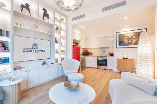Stunning Renovated Home with Full Burj Khalifa View, Dubai (foto 9)