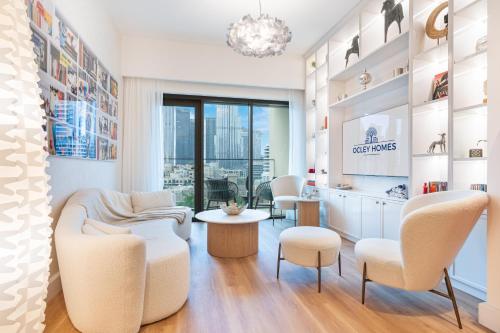 Stunning Renovated Home with Full Burj Khalifa View, Dubai (foto 6)
