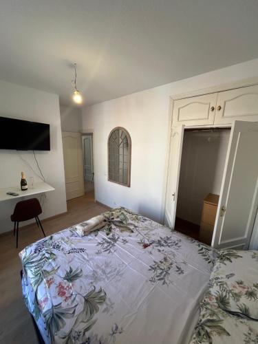 Room in Plaza Mayor, Madrid (fotografie 6)