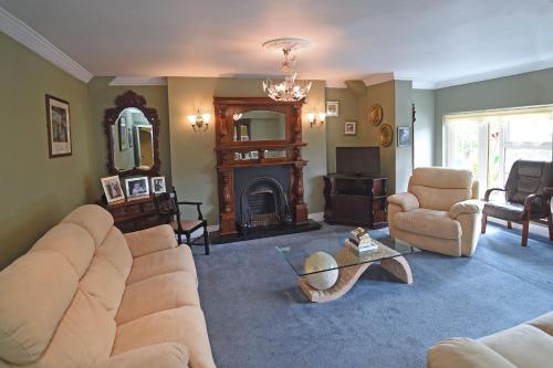 Clooneen House - image 7
