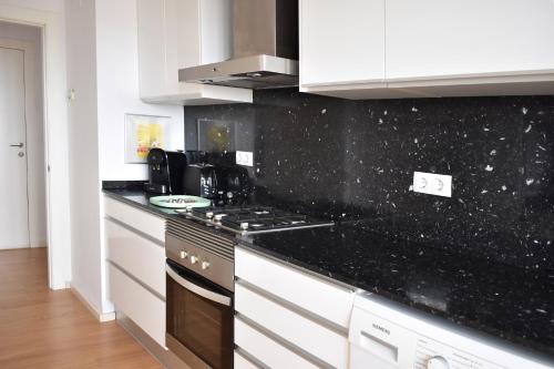 Stylish well-connected beachfront flat, Valencia (foto 6)