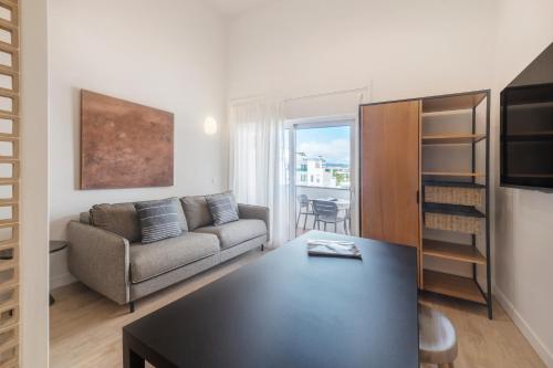 Cascais Lofts by Olala Homes in Bairro da Assuncao