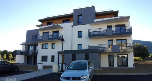 Au 237, Le Nyong-Et-Sanaga in Epagny-Metz-Tessy