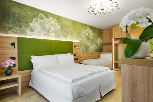 . Residence Hotel Miralago