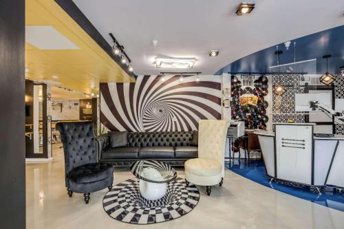 Clarion Pointe Tallahassee-State Capitol - image 12