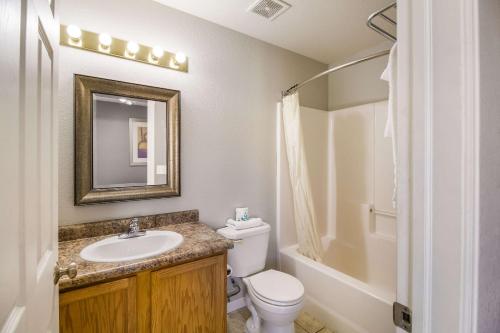 Rodeway Inn - image 14