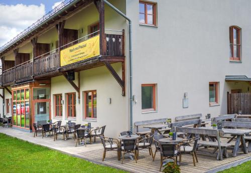 JUFA Hotel Gitschtal - image 13