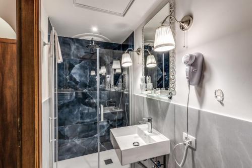 Hotel Santa Prassede - image 12