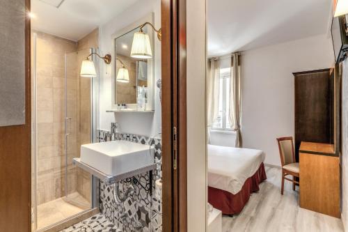 Hotel Santa Prassede - image 10
