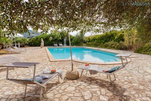 Ginestre Cottage with pool in the Nature Park of Porto Conte
