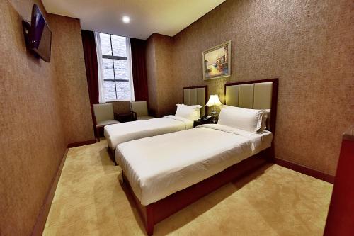 Megaboom City Hotel - main image