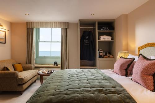 Superior Room with Sea View image 7
