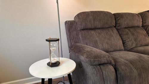 Indy Penthouse Luxe 1BEDROOM 1 and Half BATHROOM in Indianapolis, USA