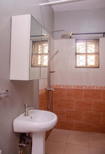 Soolar Apartment in Ikorodu in Ікоруду