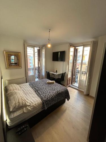Room in Plaza Mayor, Madrid (fotografie 5)