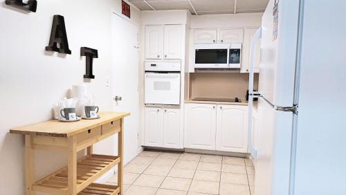 One Bedroom Apartment on the beach - image 35