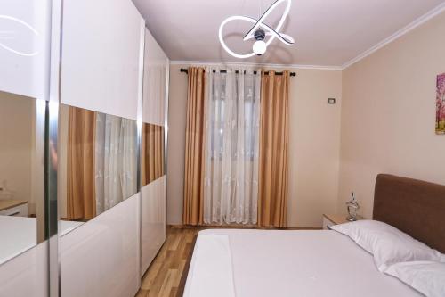 R&B City Center Apartment, Tirana (photo 9)