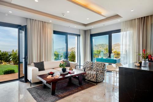 Two Bedrooms Deluxe Villa Sea View