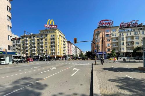 Apartment in the Top center next to NDK, Sofia