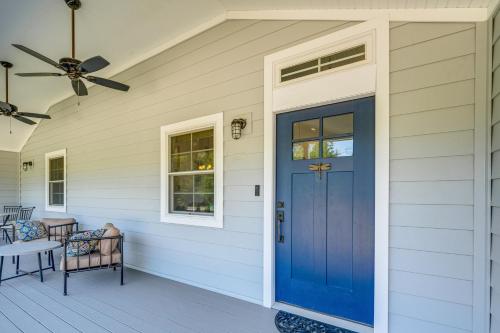 Distinctive Hamptons Home w/ Pool Near Bay, Ocean in 咸頓灣 (NY)