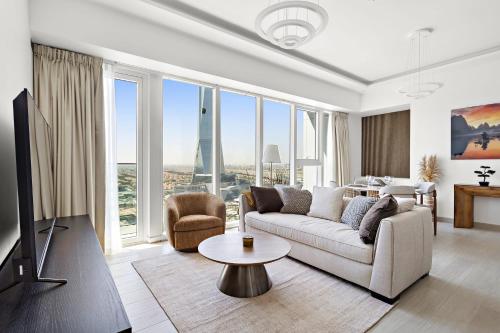 Stunning One-Bedroom Apartment in Me Do Re in JLT - image 10