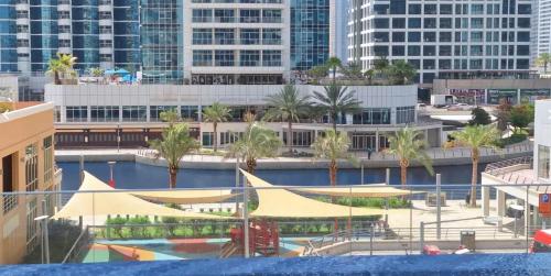 Stunning One-Bedroom Apartment in Me Do Re in JLT - image 11