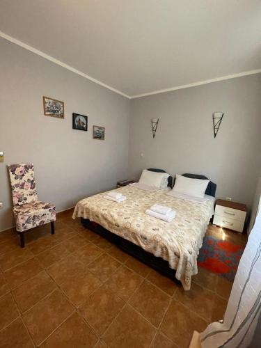 Apartments Villa-G Lustica - image 8