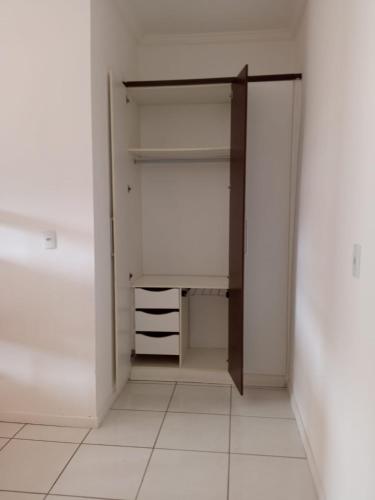 2 bunk beds