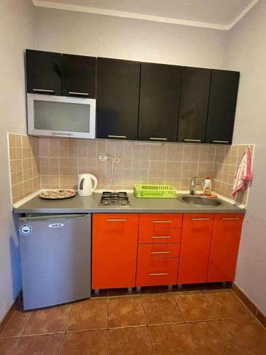 Apartments Villa-G Lustica - image 4