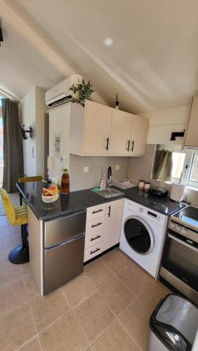 Vivere Terrace Seaside Kalamata Vivere Terrace Seaside Kalamata