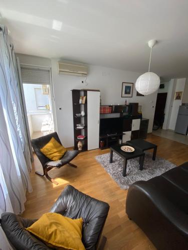 Létesítmények, Modern Hideaway in Sajmiste