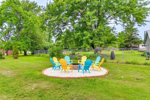 Seneca Falls Apartment about 3 Mi to Cayuga State Park in Seneca Falls, USA