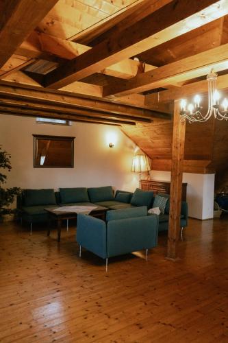 Aura in Banska stiavnica