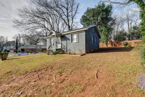 Renovated Charlotte Bungalow - 3 Mi to Dtwn! - image 3