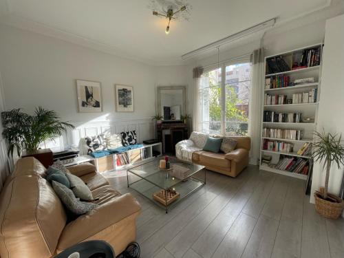 Maison Chic familiale avec Jardin - Location saisonnière - Gennevilliers