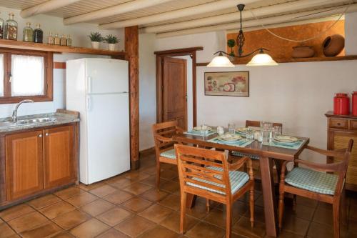keuken, Casa Poniente in Ye