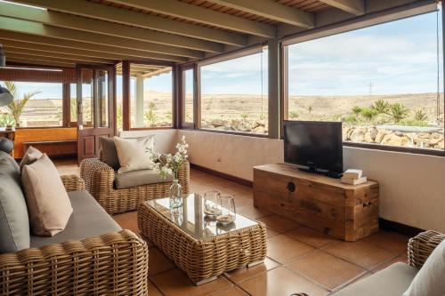 Casa Amanecer in Ye