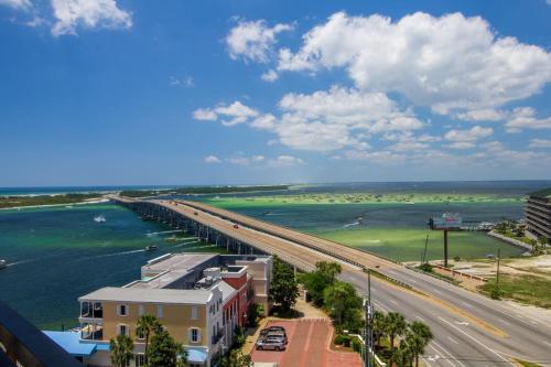 Charming Harborwalk Vacation Rental near HarborWalk Village