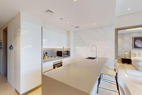 Vacationer Holiday Homes I Modern 1 Bedroom I Stunning Burj Khalifa View I Business Bay, Dubaj (zdjęcie 10)