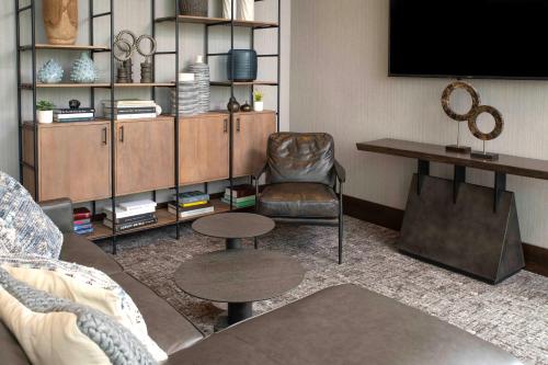 Residence Inn by Marriott Boston Concord - image 2