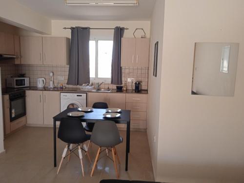 virtuve, Xylophagou Larnaca Ayia Napa Sunshine Apartments in Xylophaghou